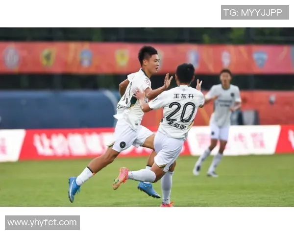 成都乒乓球队以100分稳居挑战赛积分榜首位展现强劲实力