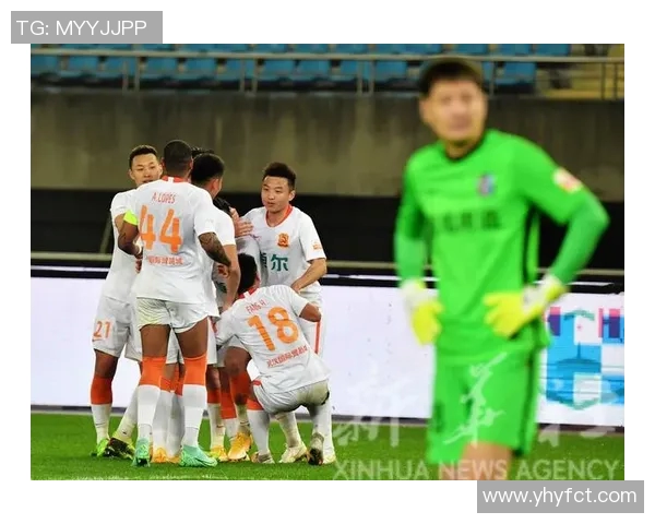 武汉足球队耐力变革引发热议展现新风貌与发展潜力 武汉足球队耐力变革引发热议展现新风貌与发展潜力