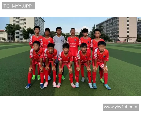 武汉足球队个人能力提升的热议与未来发展探讨 武汉足球队个人能力提升的热议与未来发展探讨