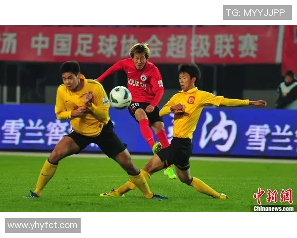 建业迎战辽宁宏运争夺中超联赛关键三分全力以赴展现球队实力