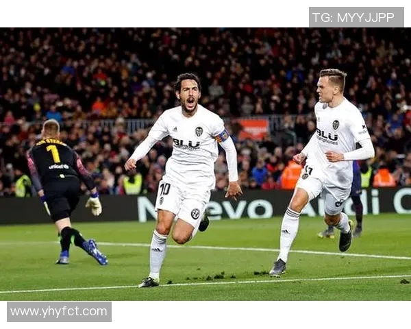 曼联与巴伦西亚精彩对决360直播全程回顾与分析