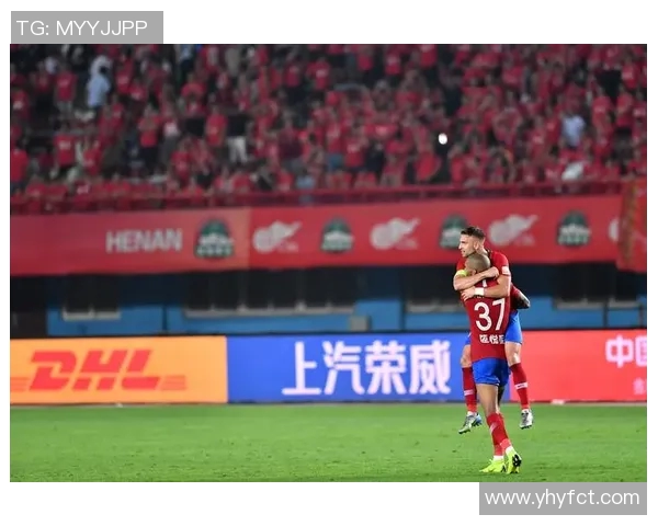 河南建业迎战北京中赫争夺中超联赛宝贵积分全力以赴展现球队实力