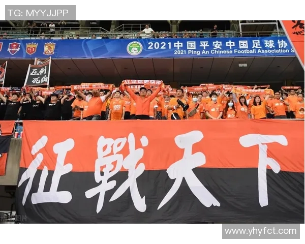 武汉卓尔与江苏队激战正酣比分悬念引发球迷热议