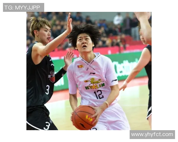 匈牙利女篮与拉脱维亚女篮激战正酣谁将赢得这场精彩对决 匈牙利女篮与拉脱维亚女篮激战正酣谁将赢得这场精彩对决